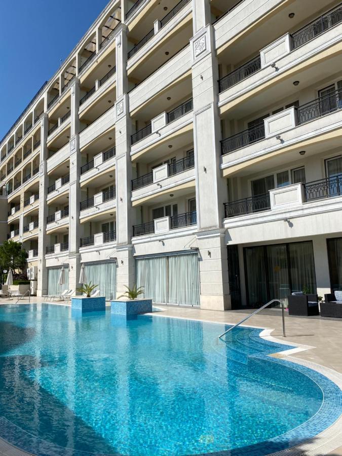 Private Super Apartments By Sea In Apart Hotel ! Pomorie Exterior photo